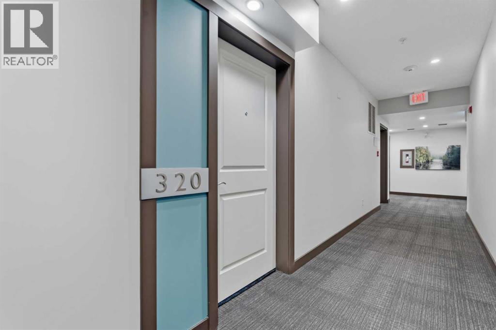 201 Sunset Drive, Cochrane