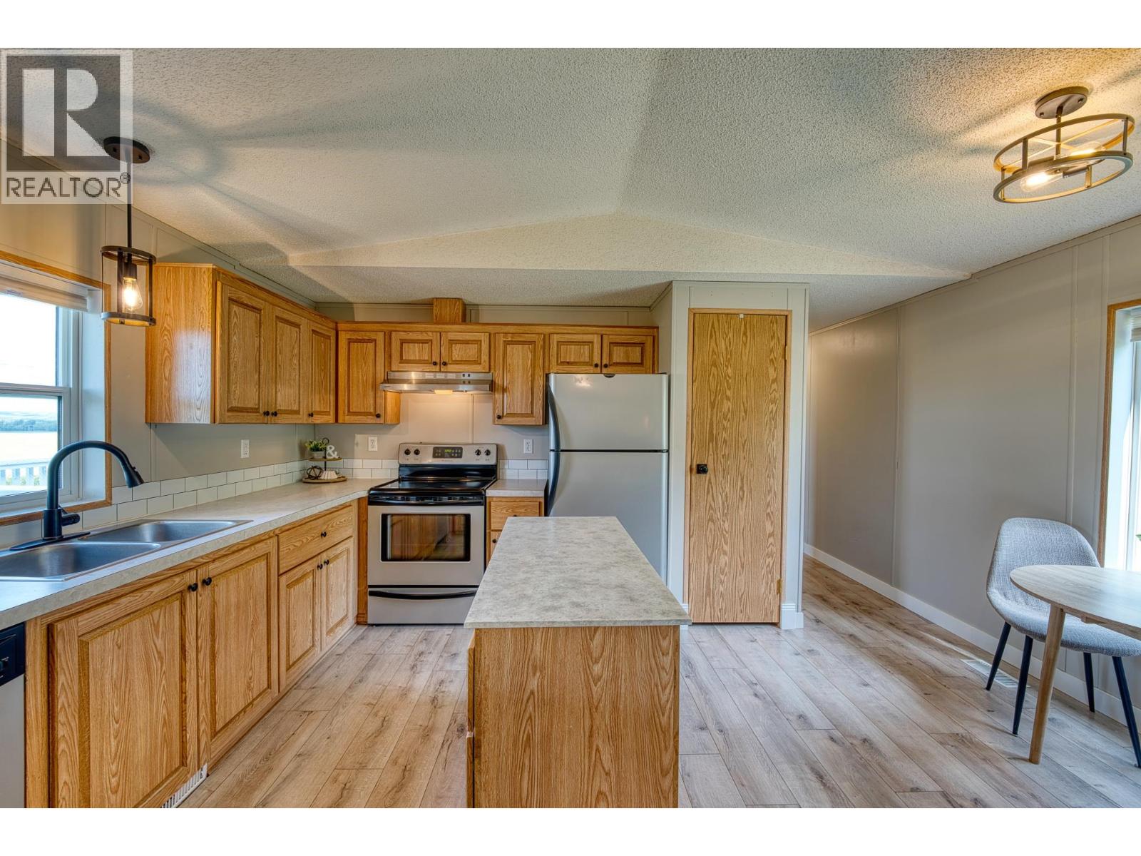 11075 257 ROAD, Fort St. John