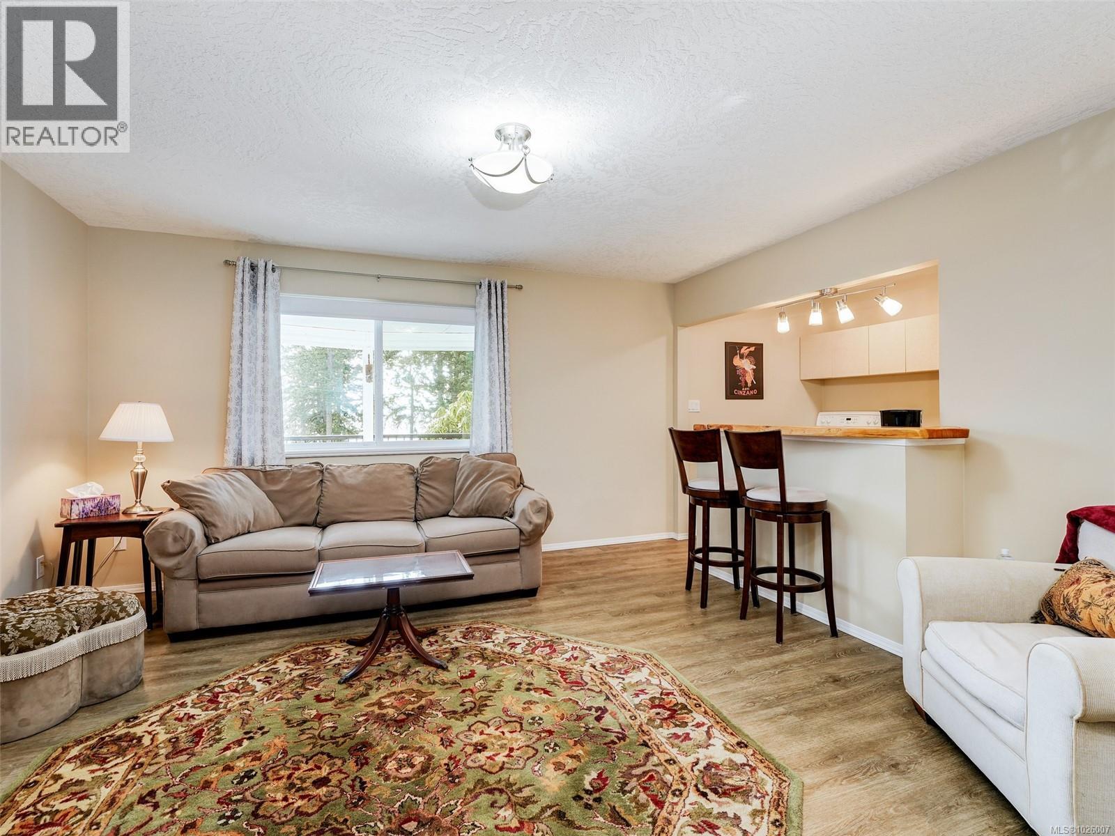 7760 West Coast Rd, Sooke