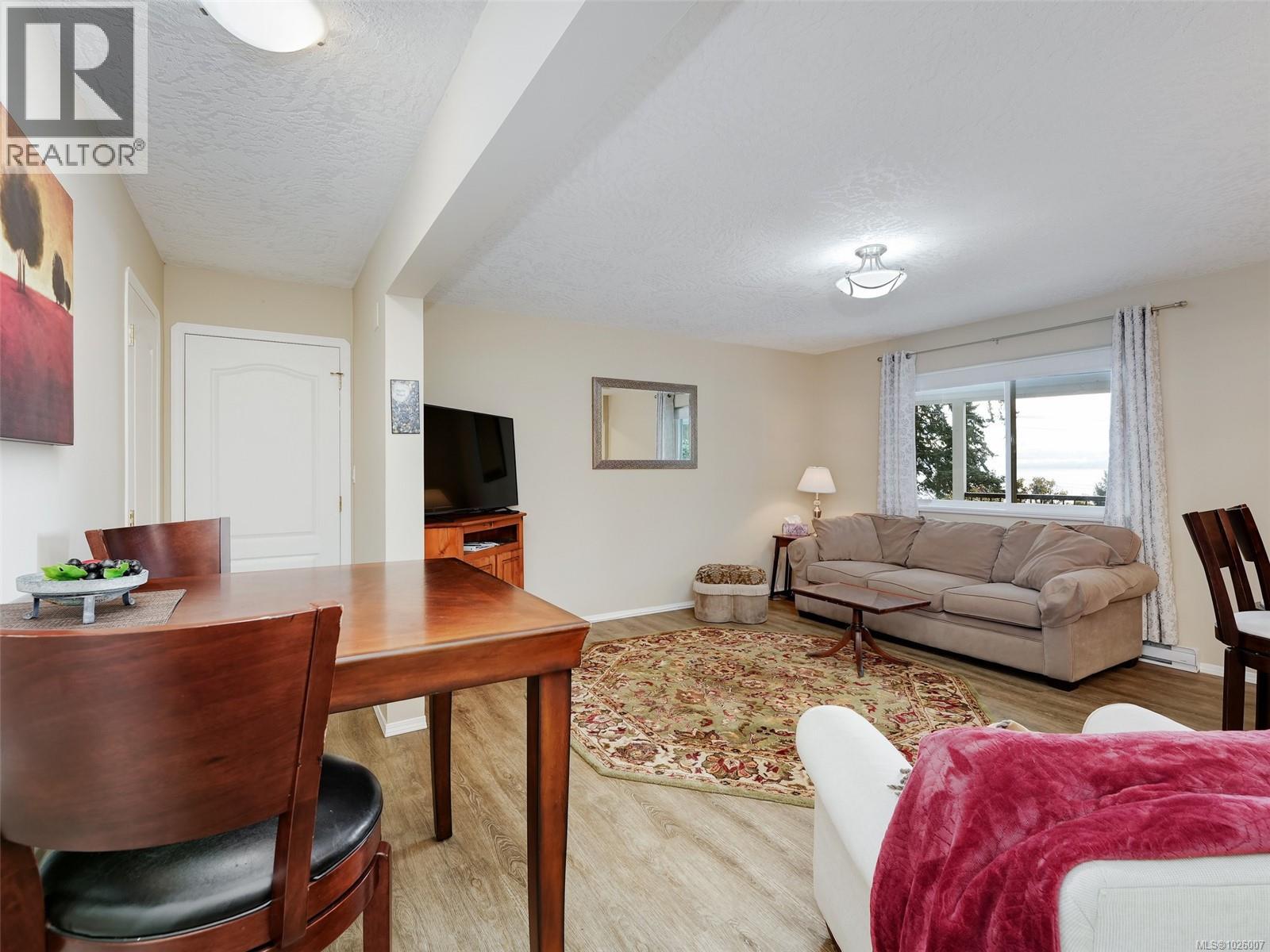 7760 West Coast Rd, Sooke