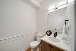 11121 62 Street, Edmonton, AB T5W4B8 Photo 17