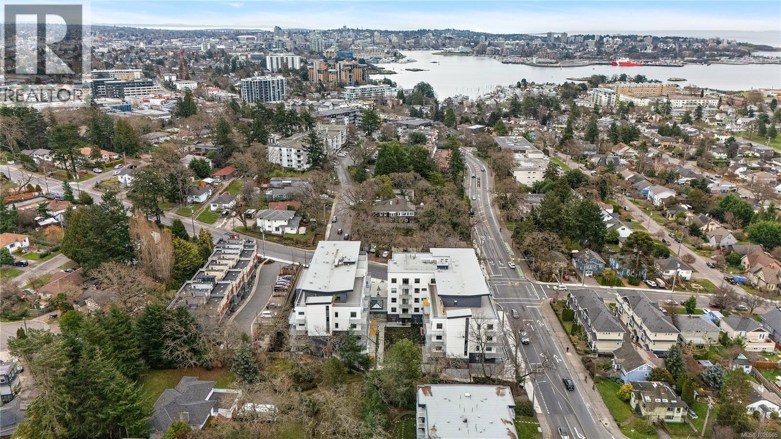 304 610 Lampson St, Esquimalt