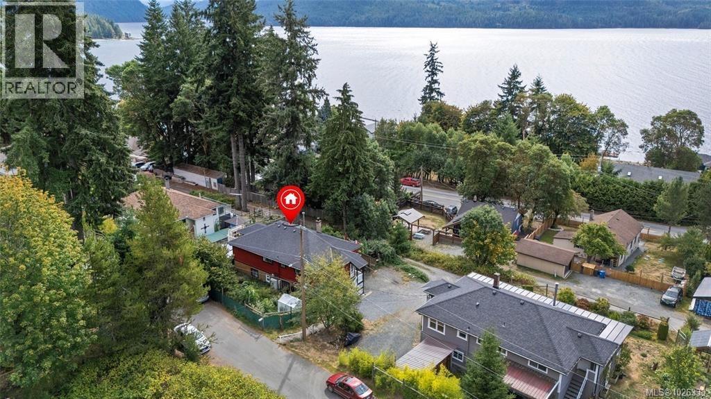 10664 Cedar Dr, Youbou