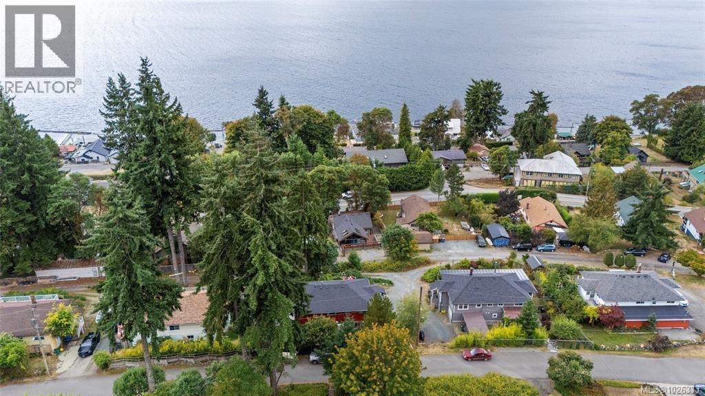 10664 Cedar Dr, Youbou