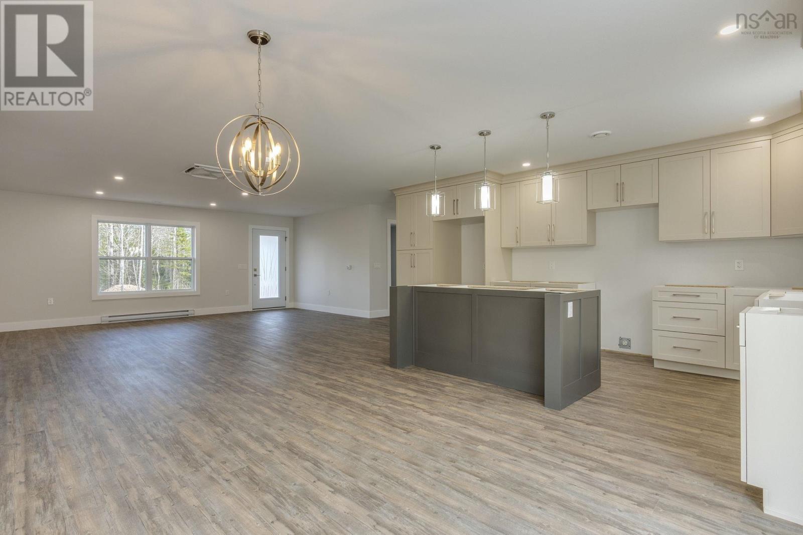 Property 26 of 26 of 422 East Torbrook Road