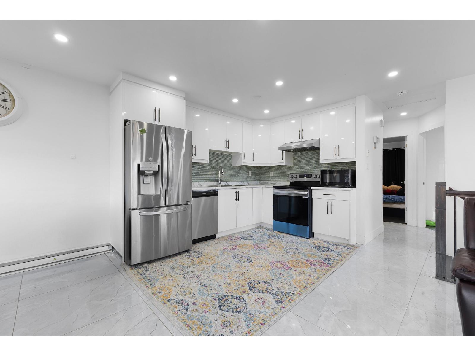 123 SPRINGFIELD DRIVE, Langley