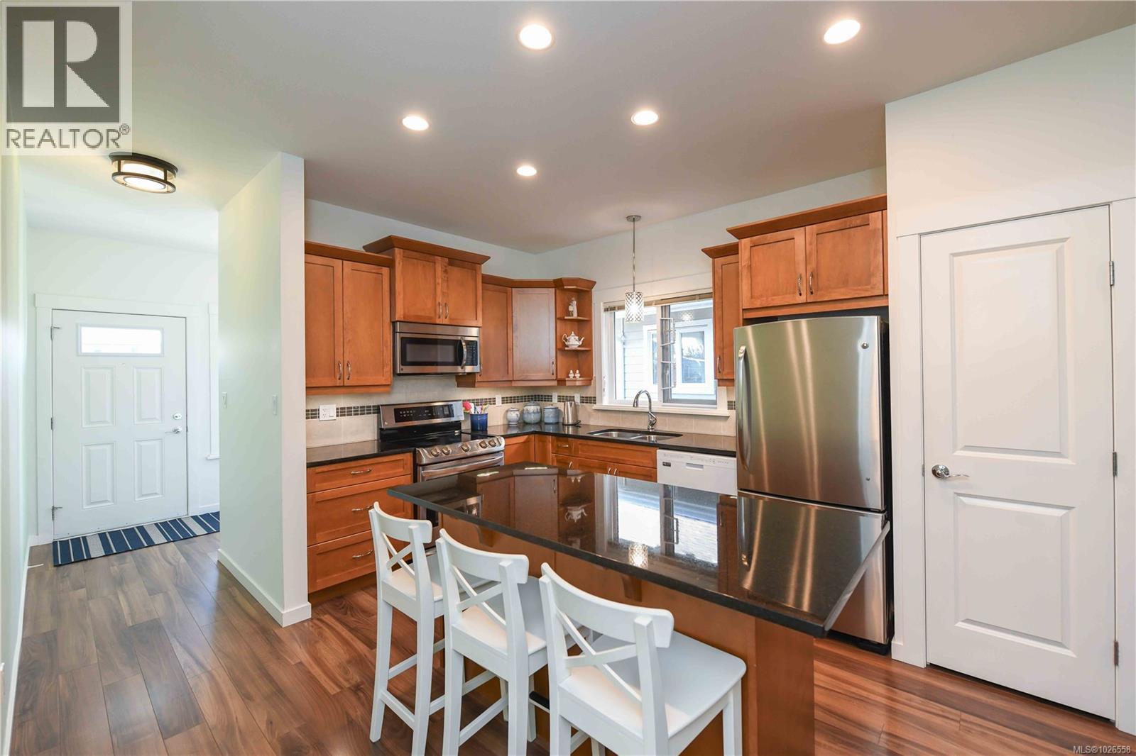 #5 700 LANCASTER WAY - 7