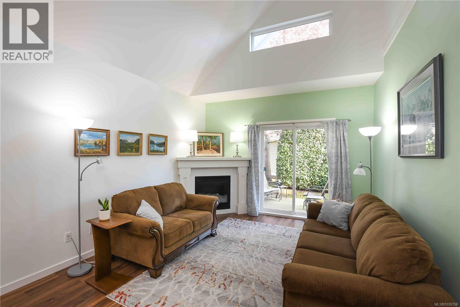 #5 700 LANCASTER WAY - 11