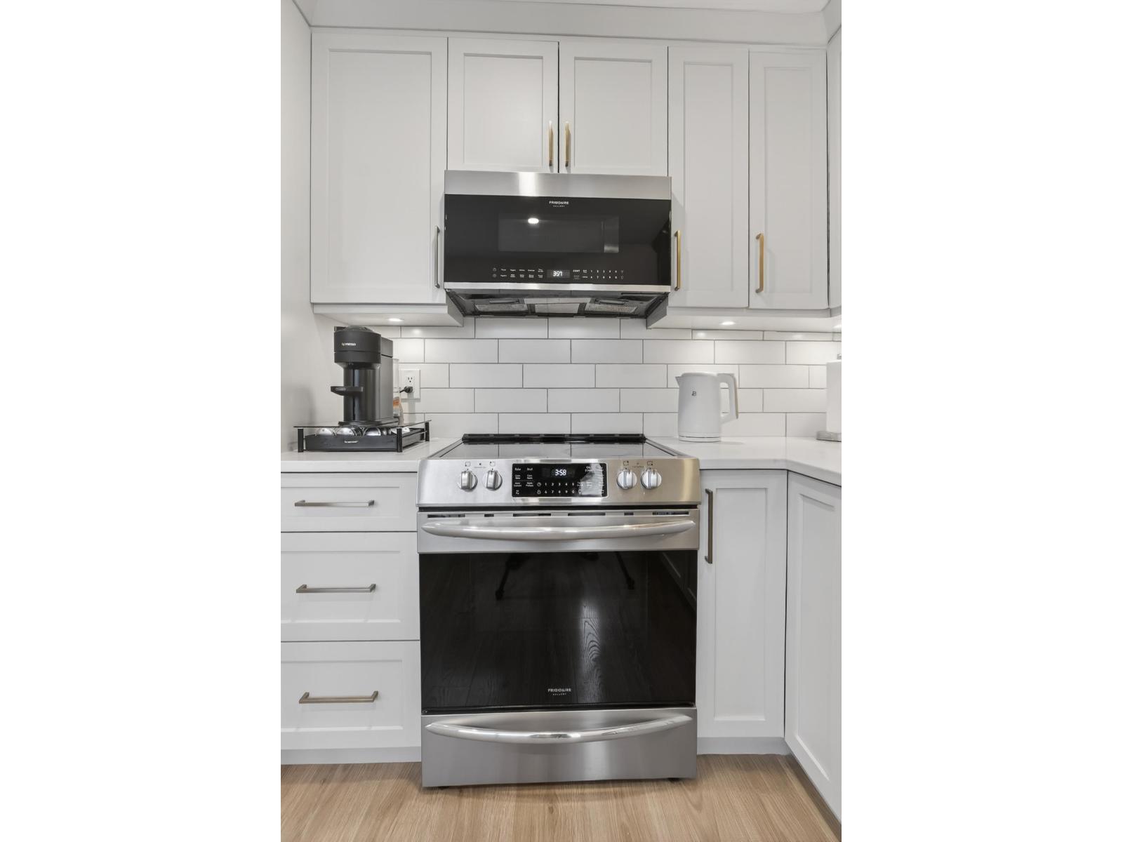 114 9561 207 STREET, Langley