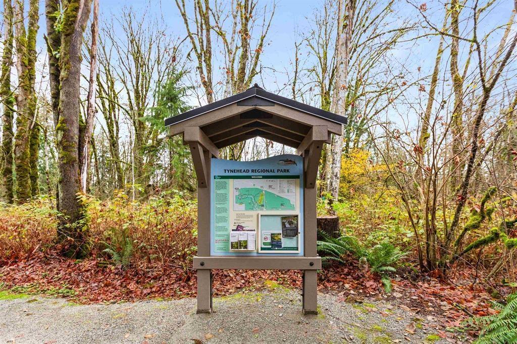 2 9718 161A STREET, Surrey