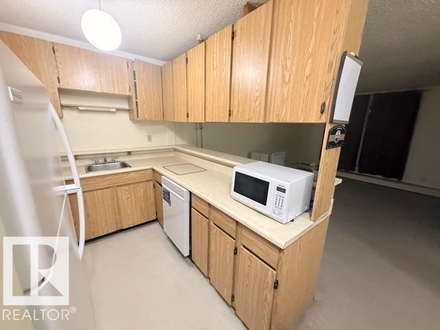 
          109 2624 MILL WOODS RD E NW
            <br/>
            <span>Edmonton</span>
            , 
            <span>AB</span>
             <span>T6L5K7</span>
         - Photo 7