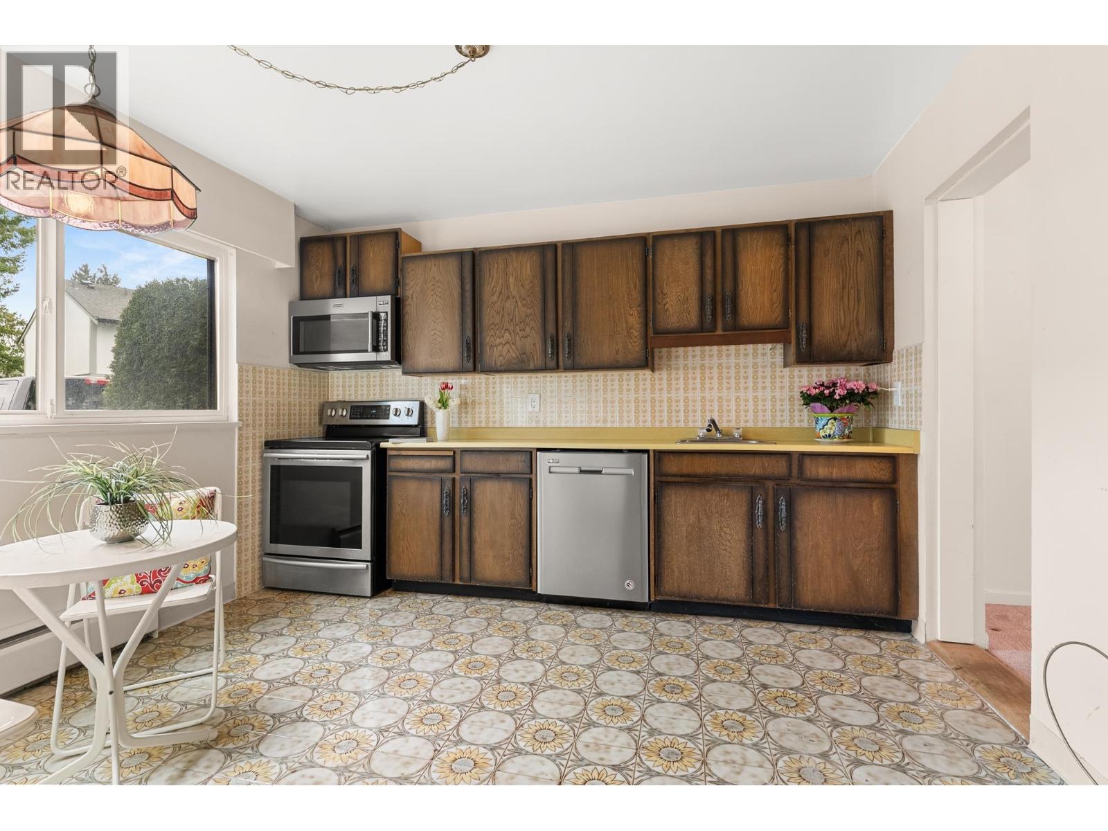 42 11551 KINGFISHER DRIVE, Richmond