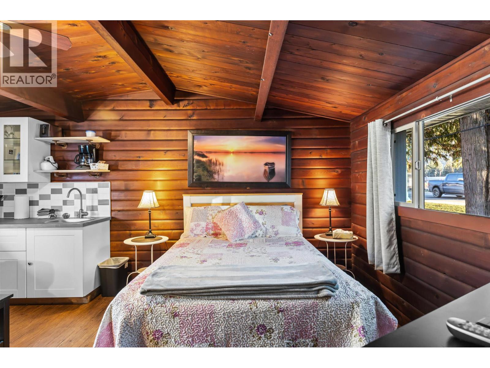  1210 Paradise Avenue, Sicamous