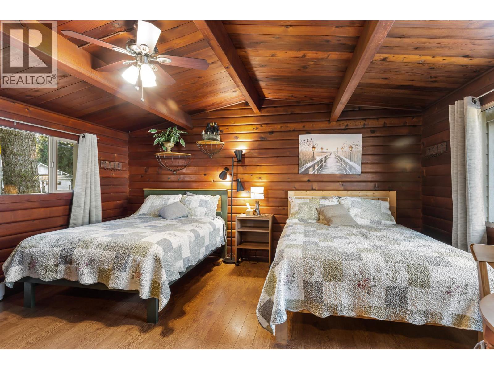  1210 Paradise Avenue, Sicamous