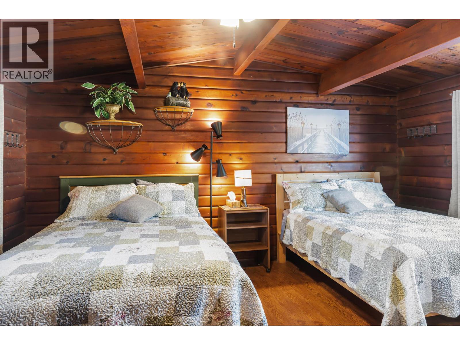  1210 Paradise Avenue, Sicamous