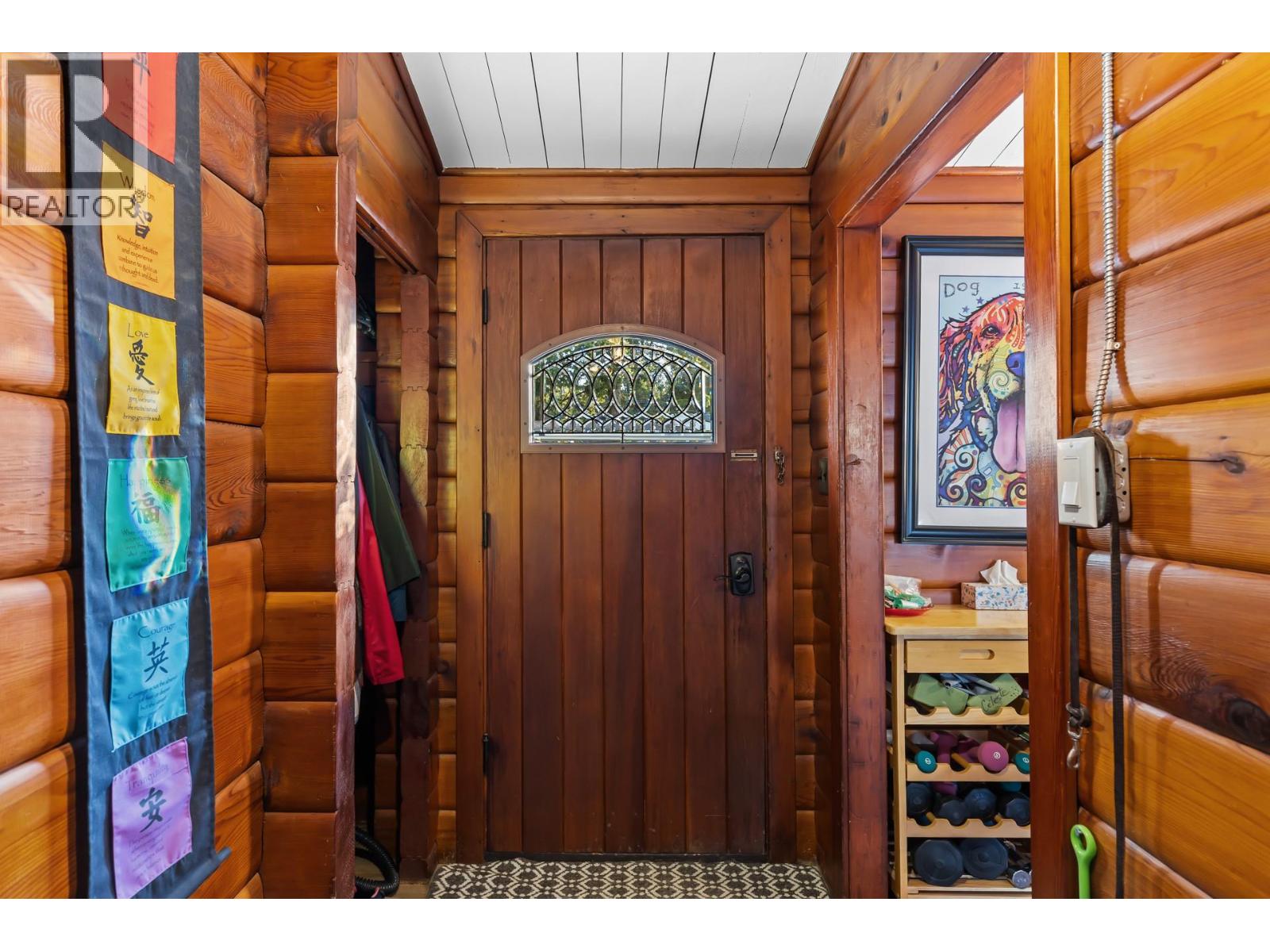  1210 Paradise Avenue, Sicamous