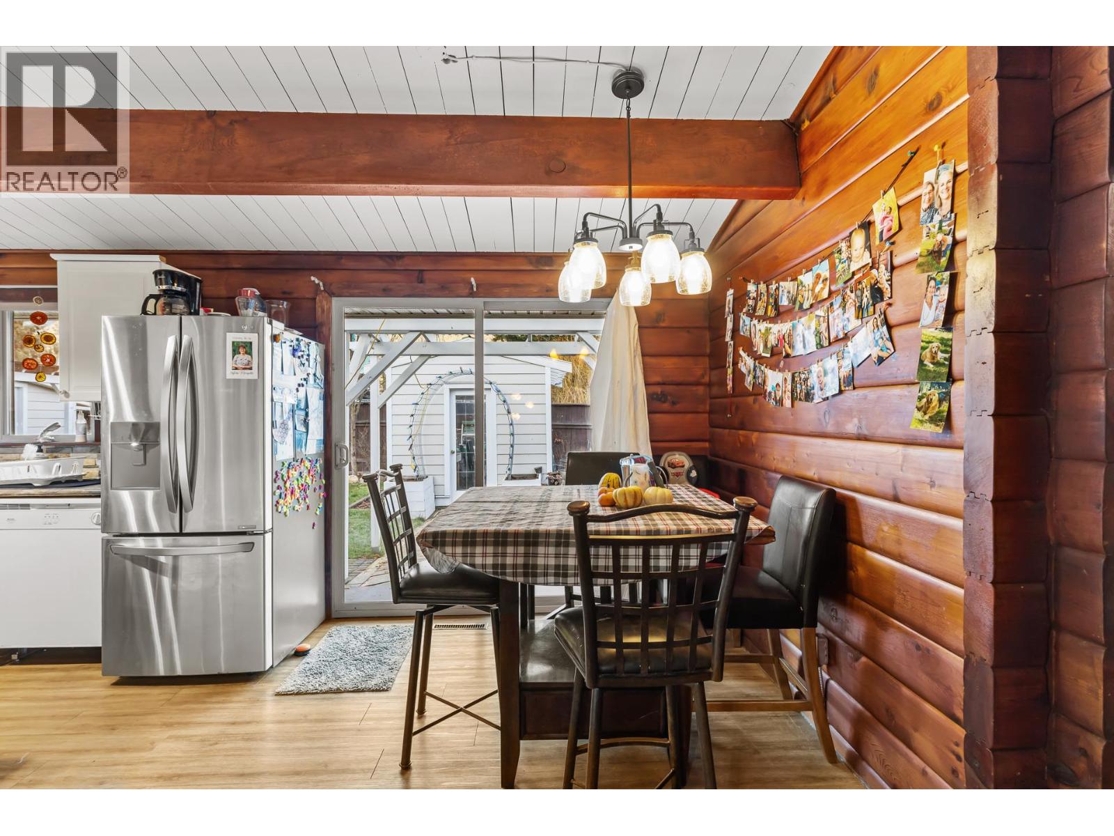  1210 Paradise Avenue, Sicamous