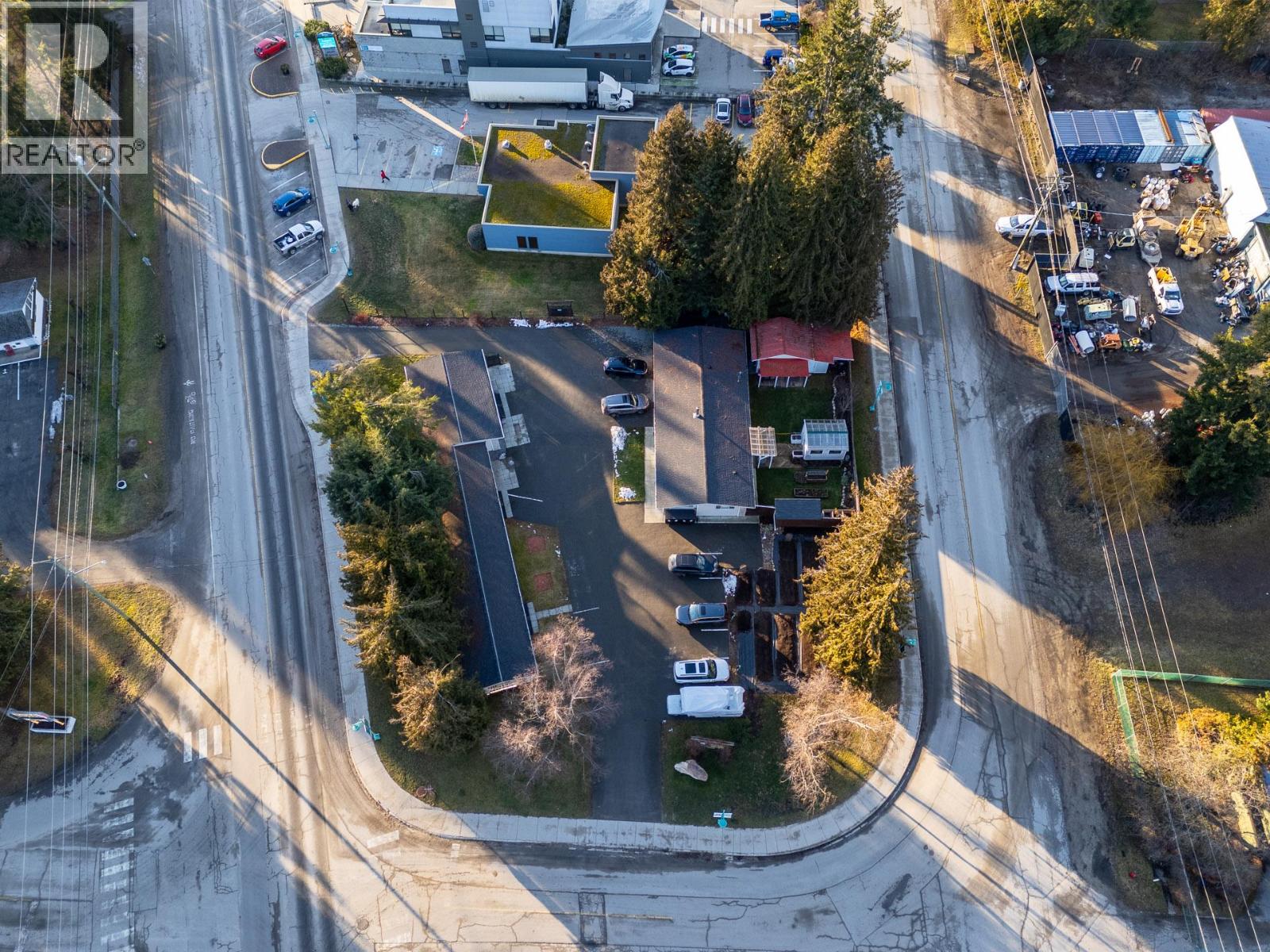  1210 Paradise Avenue, Sicamous