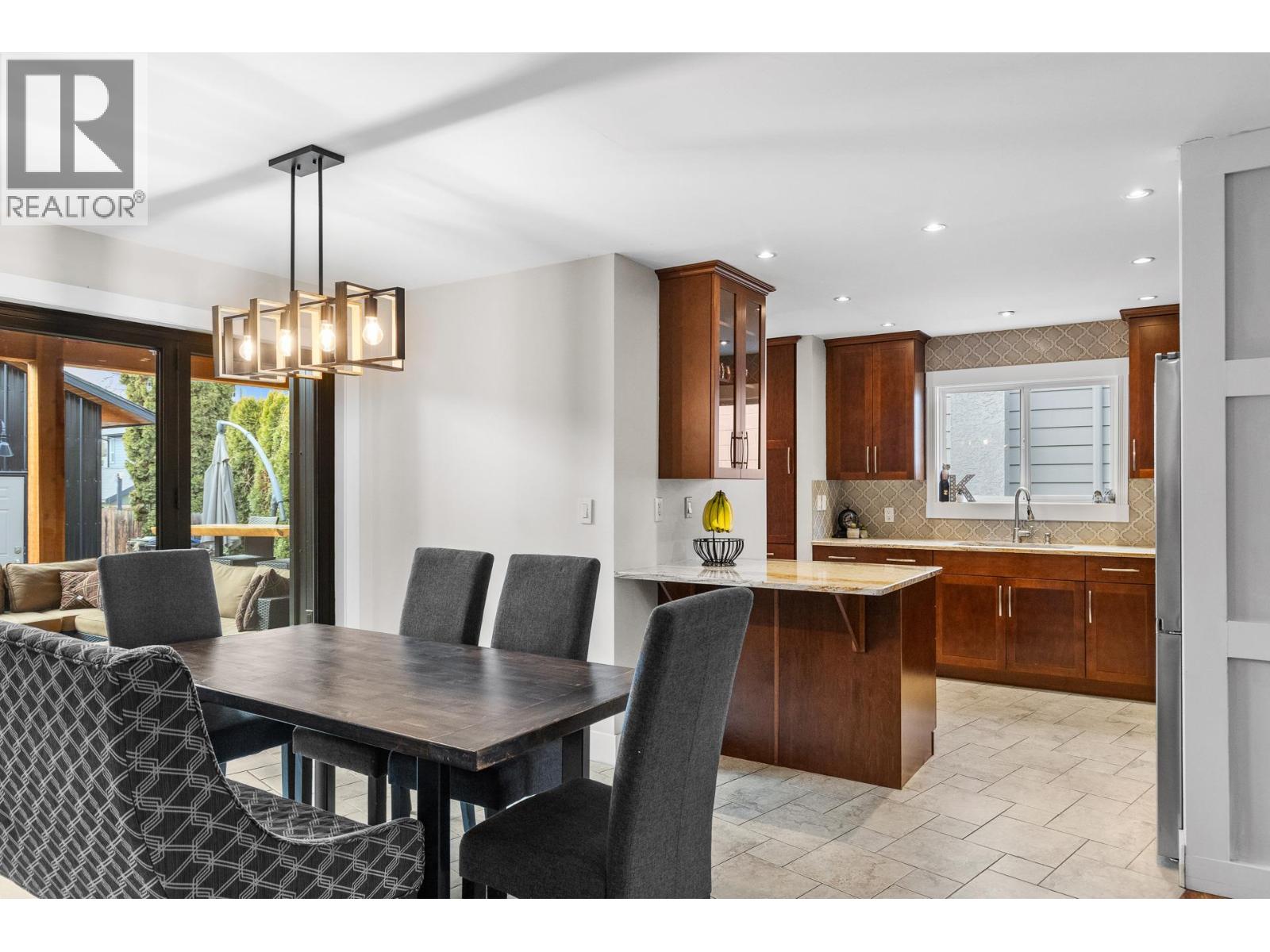  617 Christleton Avenue, Kelowna