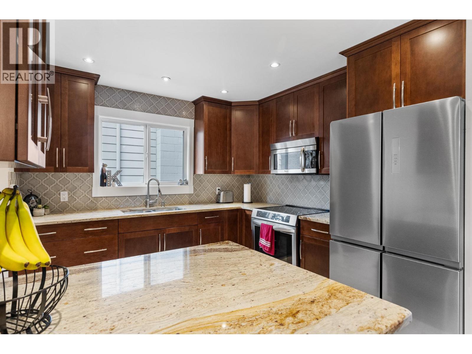  617 Christleton Avenue, Kelowna