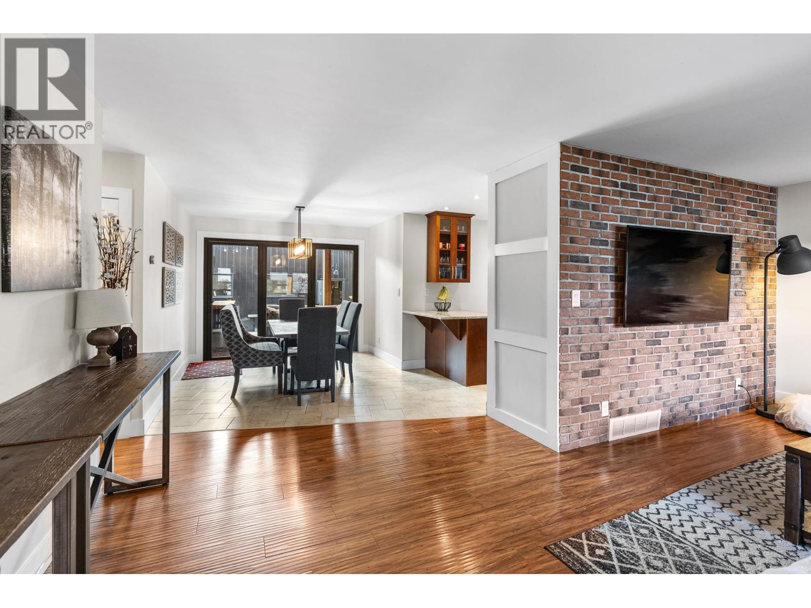  617 Christleton Avenue, Kelowna