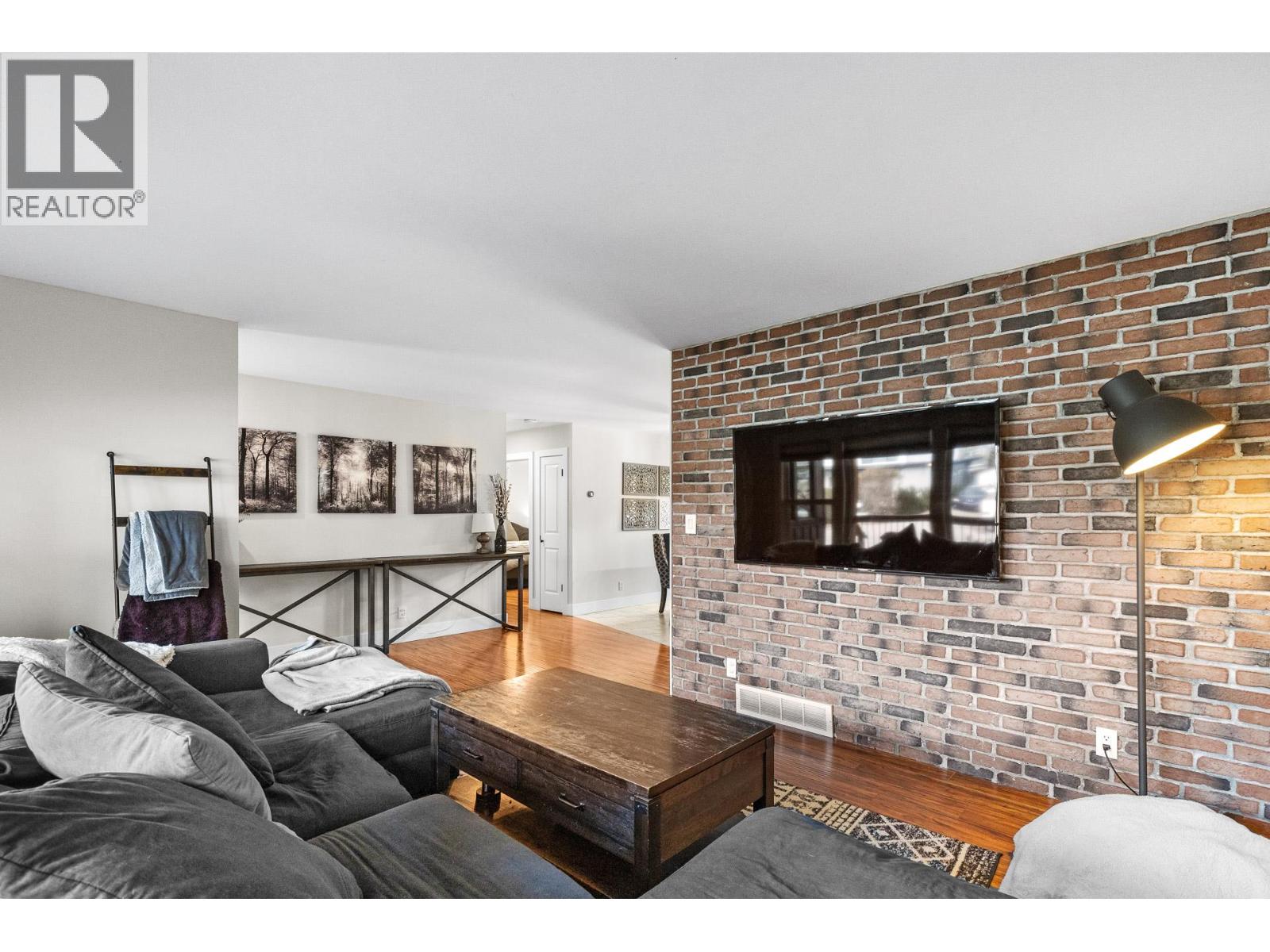  617 Christleton Avenue, Kelowna