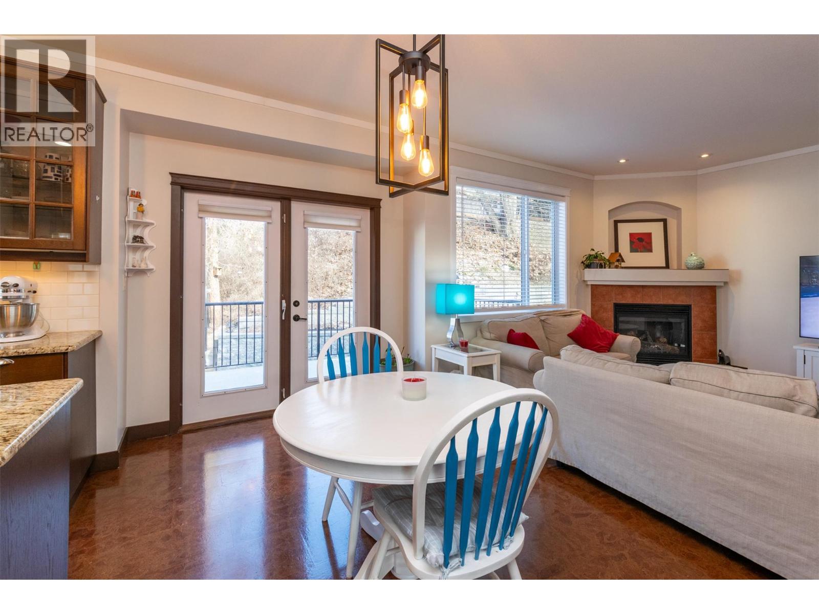 1571 20 Avenue NE, Salmon Arm