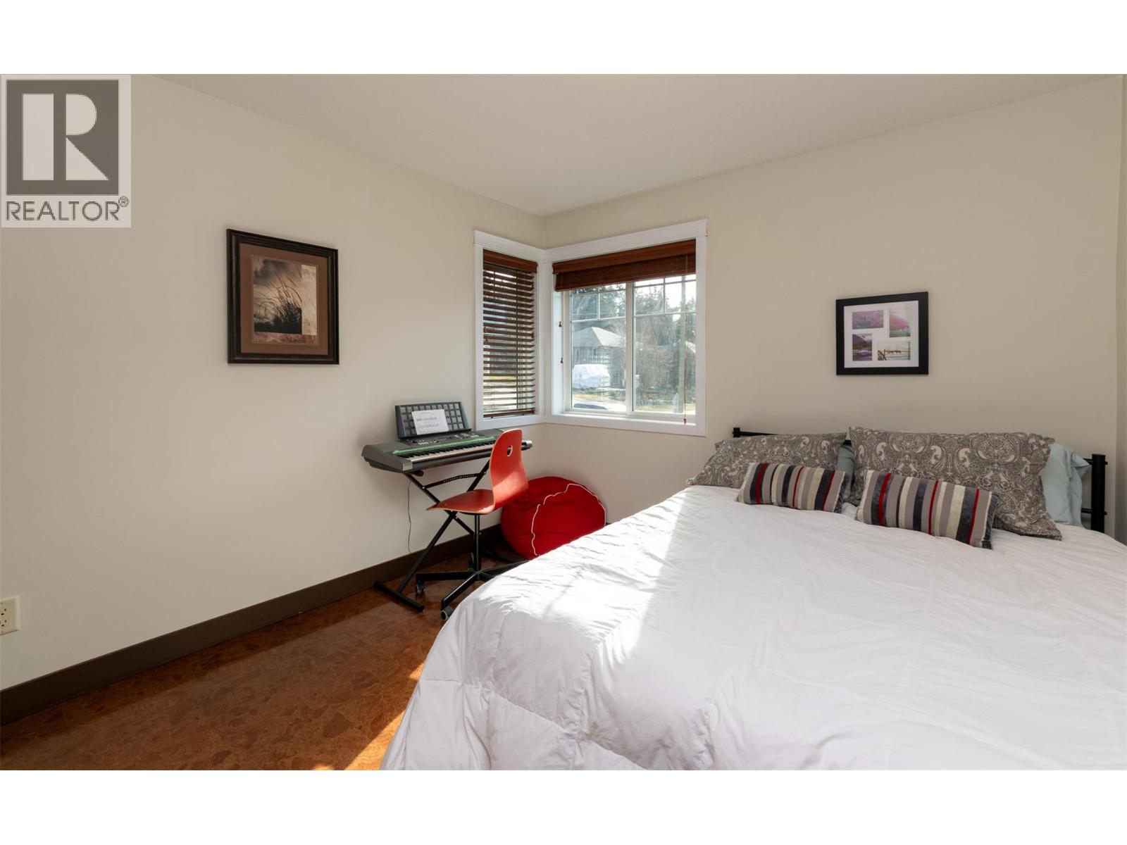 1571 20 Avenue NE, Salmon Arm