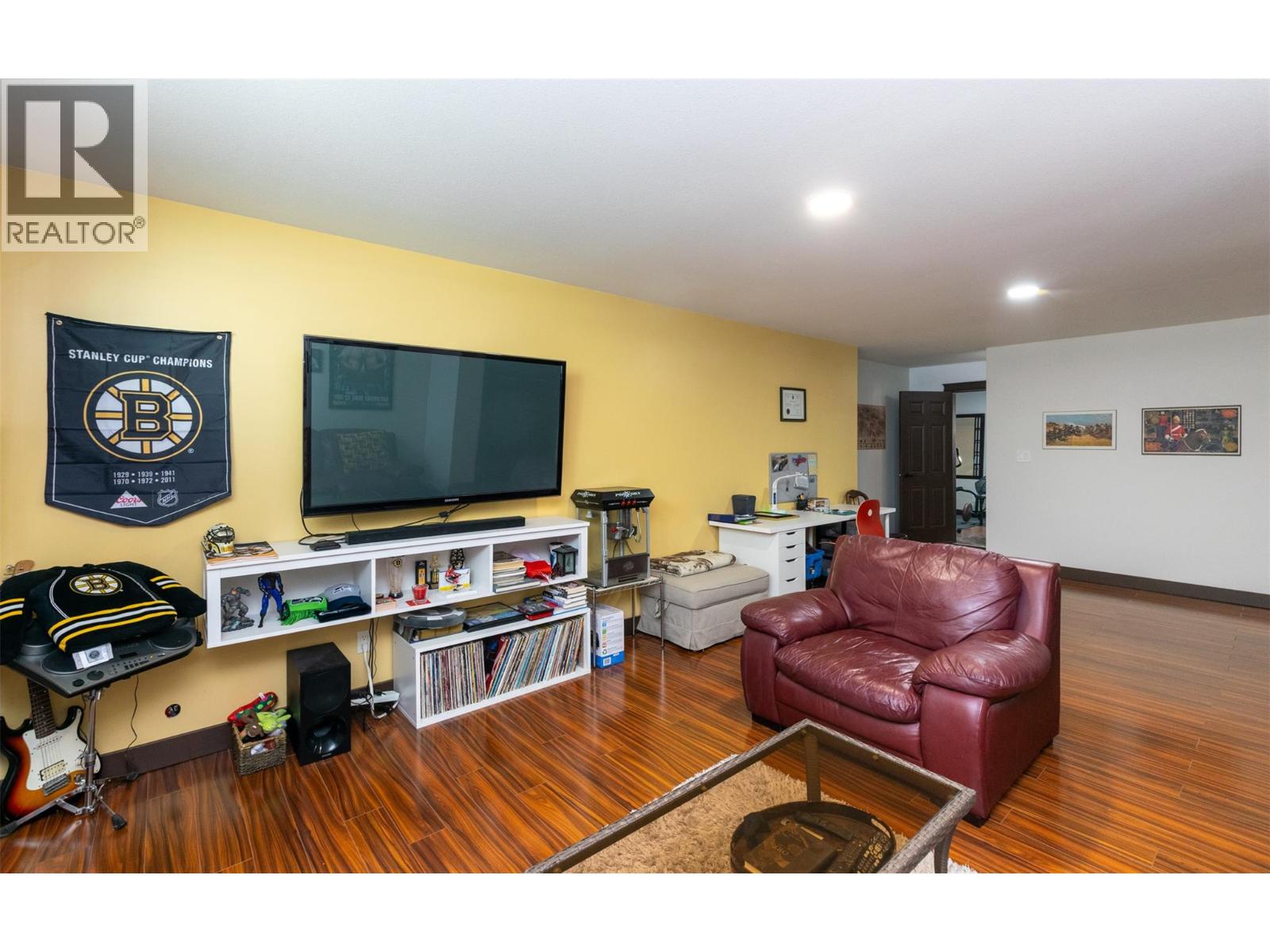 1571 20 Avenue NE, Salmon Arm