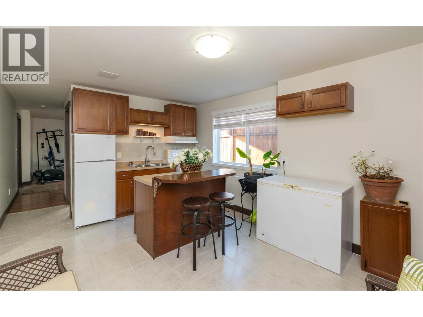 1571 20 Avenue NE, Salmon Arm