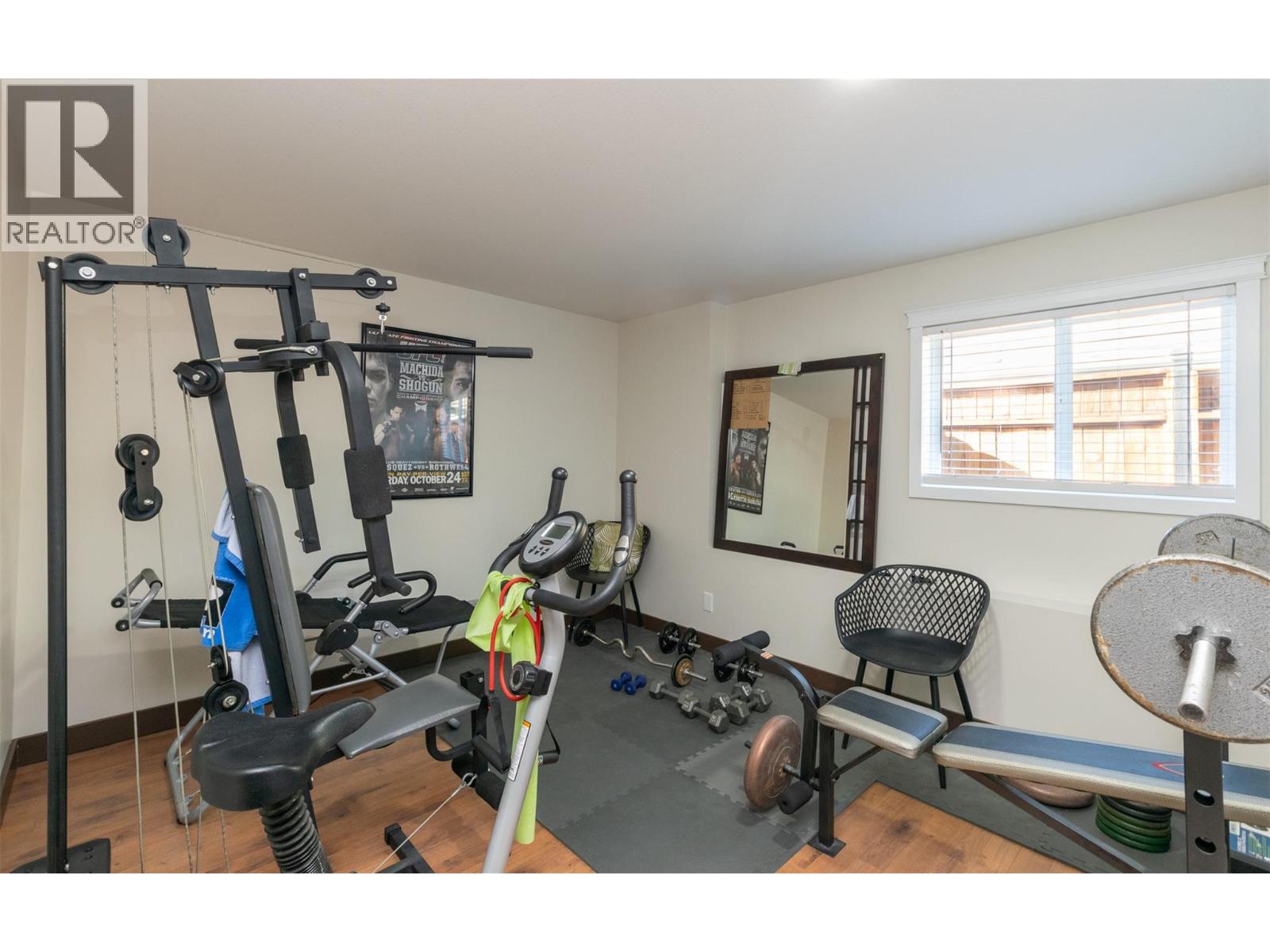 1571 20 Avenue NE, Salmon Arm