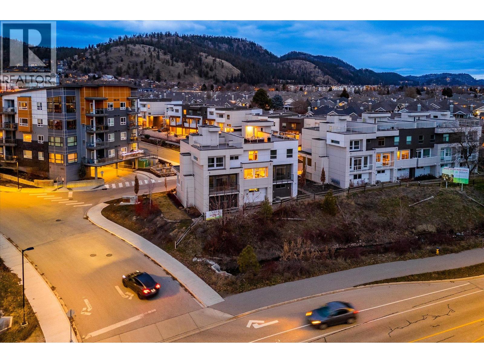#48 720 Valley Road - 7