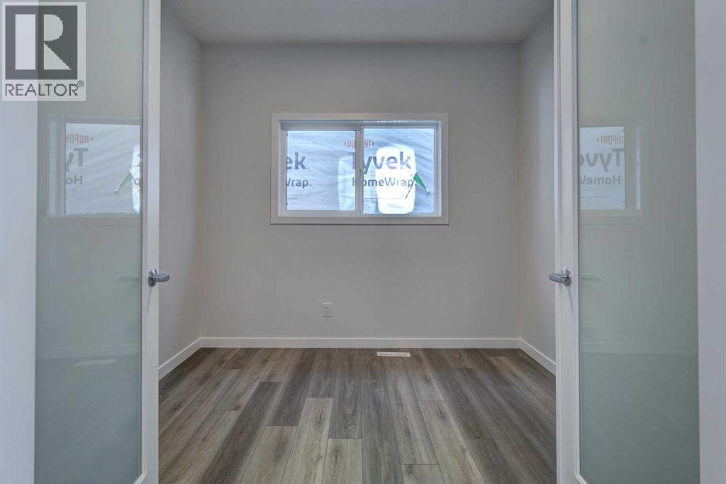 Single Family House for Sale in  Creekstone Circle SW Pine Creek Calgary 