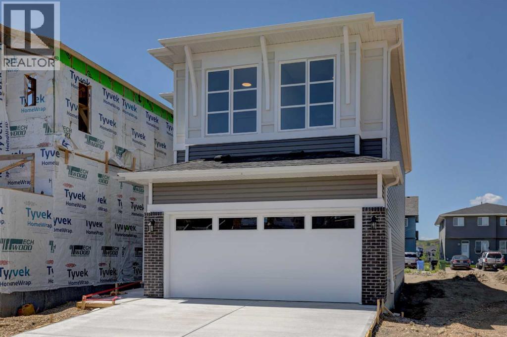 Single Family House for Sale in  Creekstone Circle SW Pine Creek Calgary 