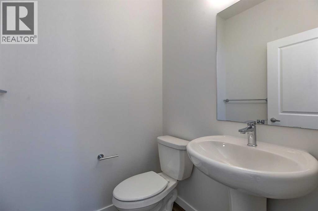 Single Family House for Sale in  Creekstone Circle SW Pine Creek Calgary 