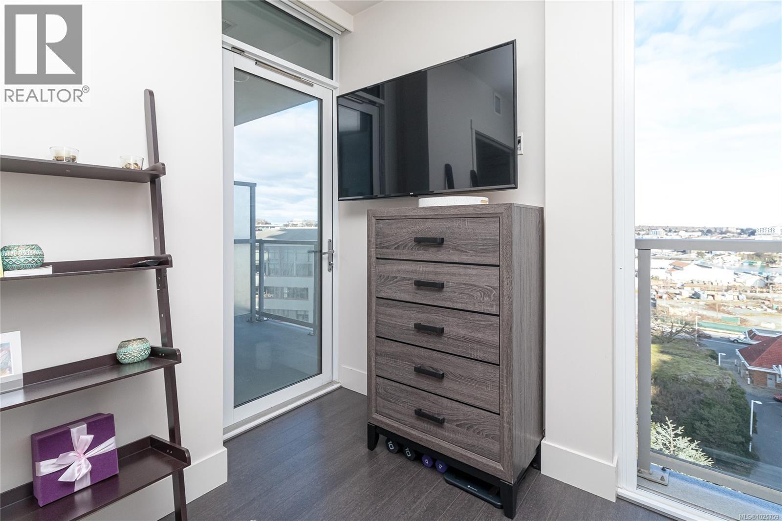 708 83 Saghalie Road, Victoria