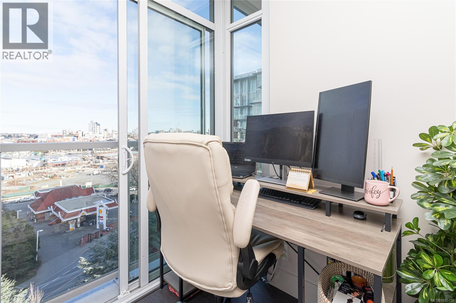 708 83 Saghalie Road, Victoria