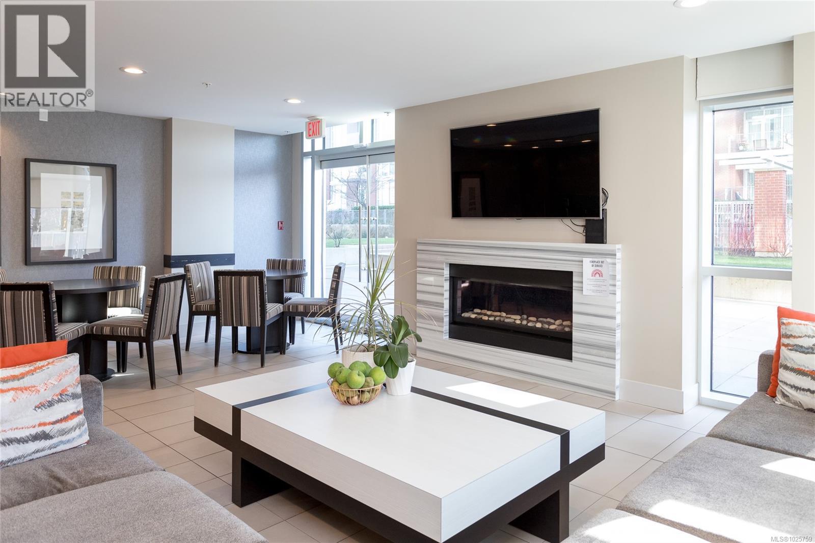 708 83 Saghalie Road, Victoria