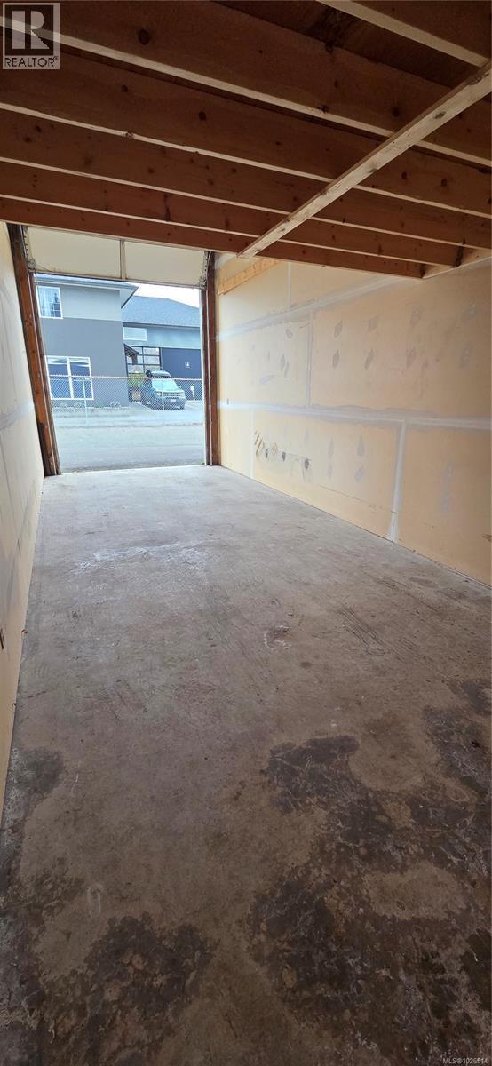 9 2020 Guthrie Rd, Comox