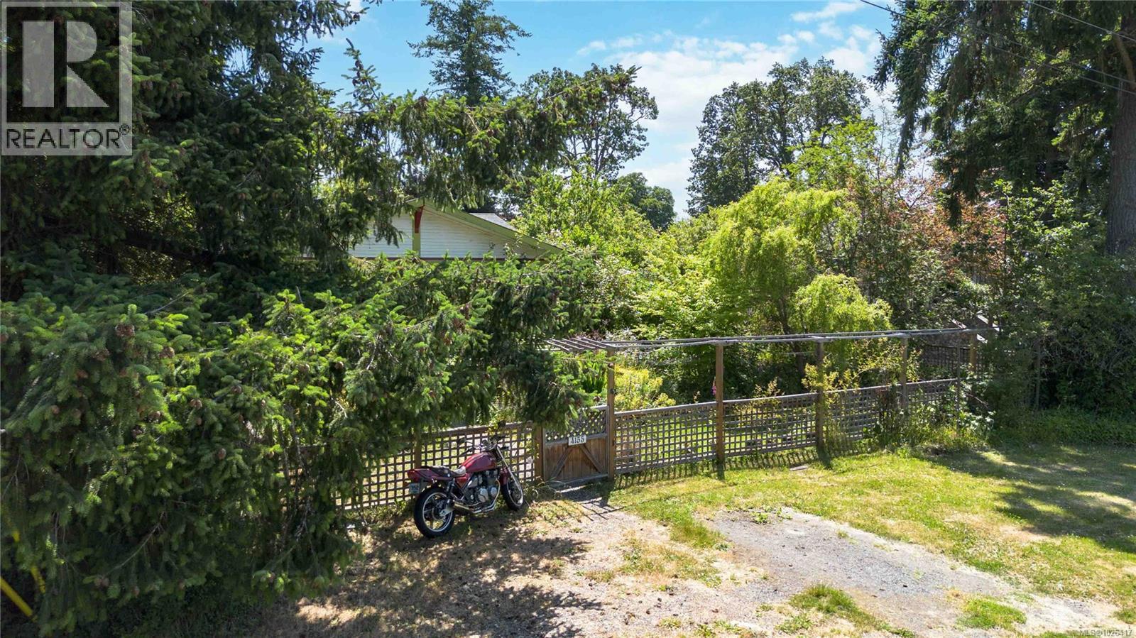  4155 North Road, Saanich