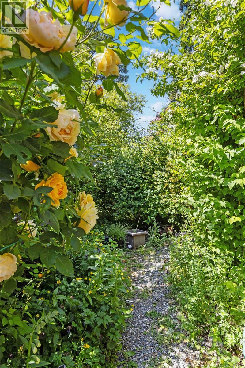  4155 North Road, Saanich