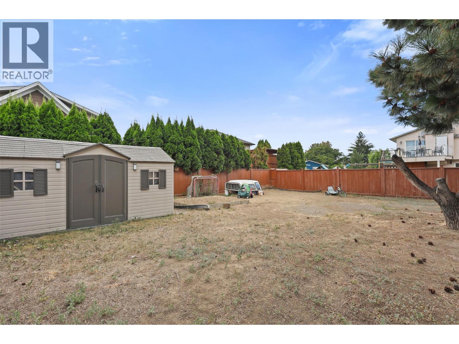 1721 BRUNNER Avenue - 13