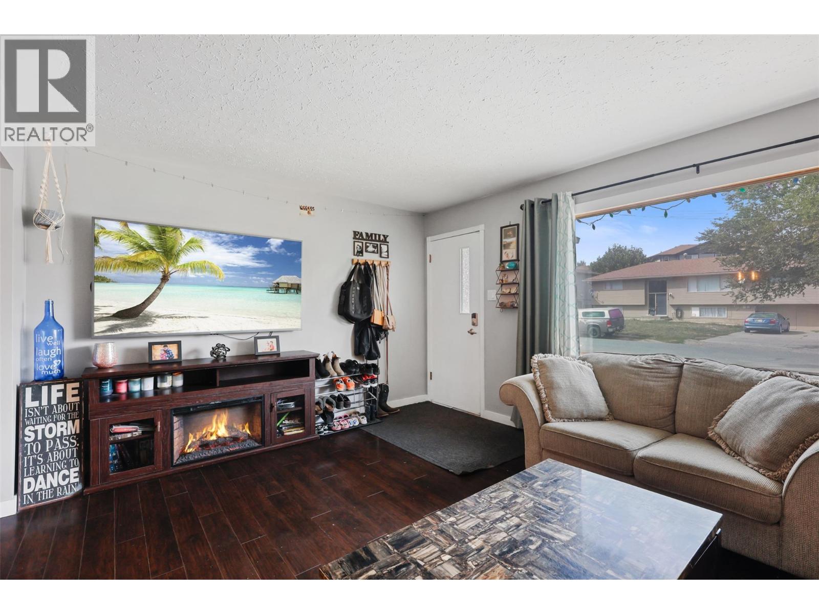 1721 BRUNNER Avenue - 5
