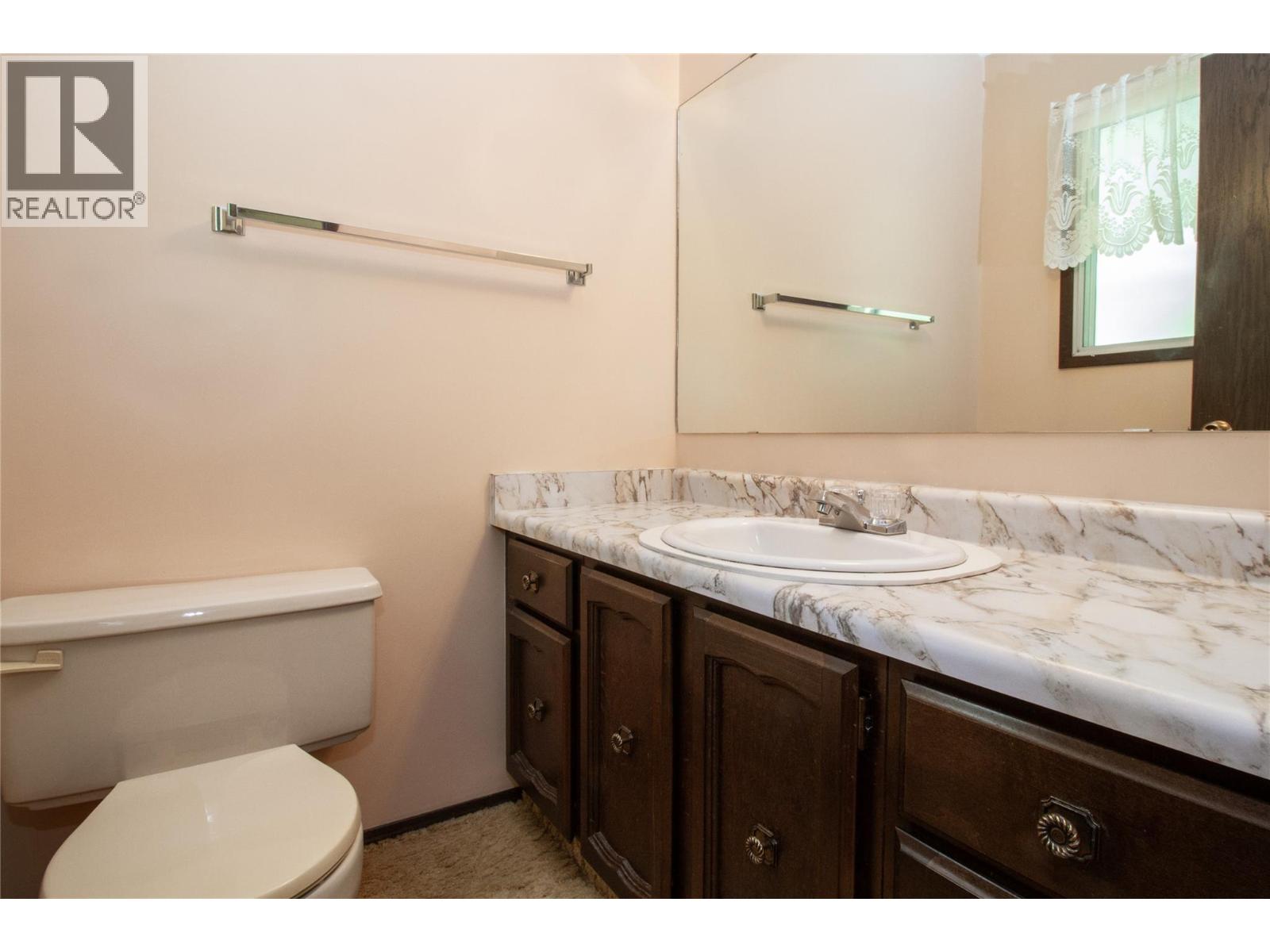 1695 Hay Road, Revelstoke