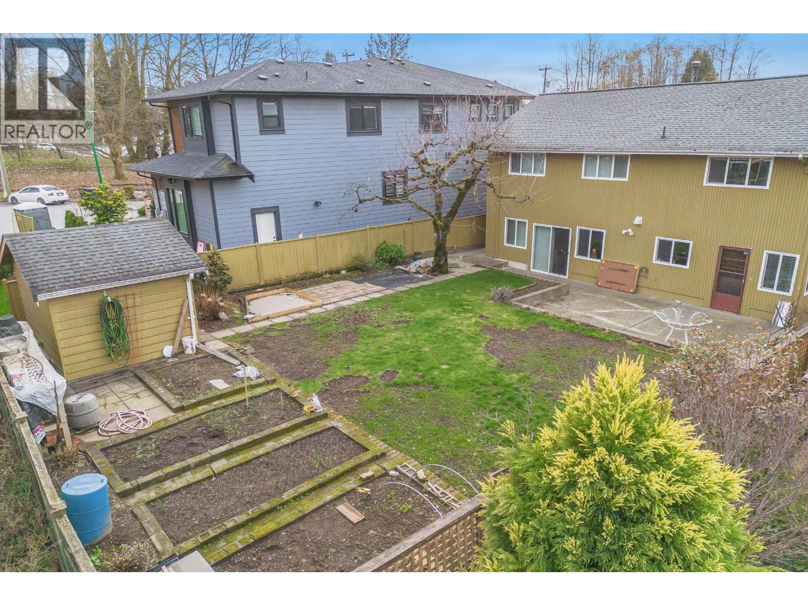 4729 CANADA WAY, Burnaby