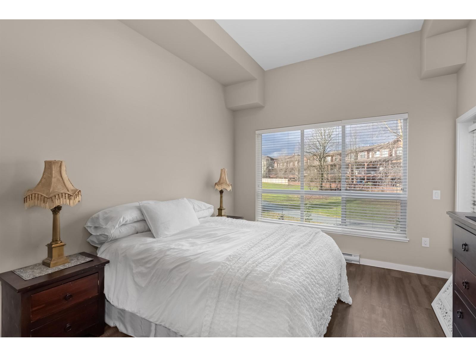 410 6470 194 STREET, Surrey