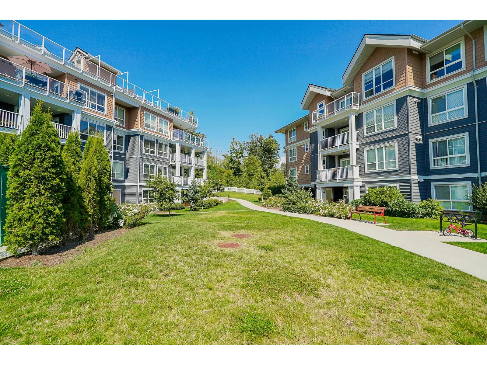 410 6470 194 STREET, Surrey