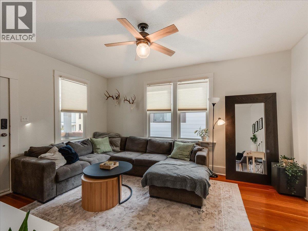 1856 FOURTH Avenue, Trail