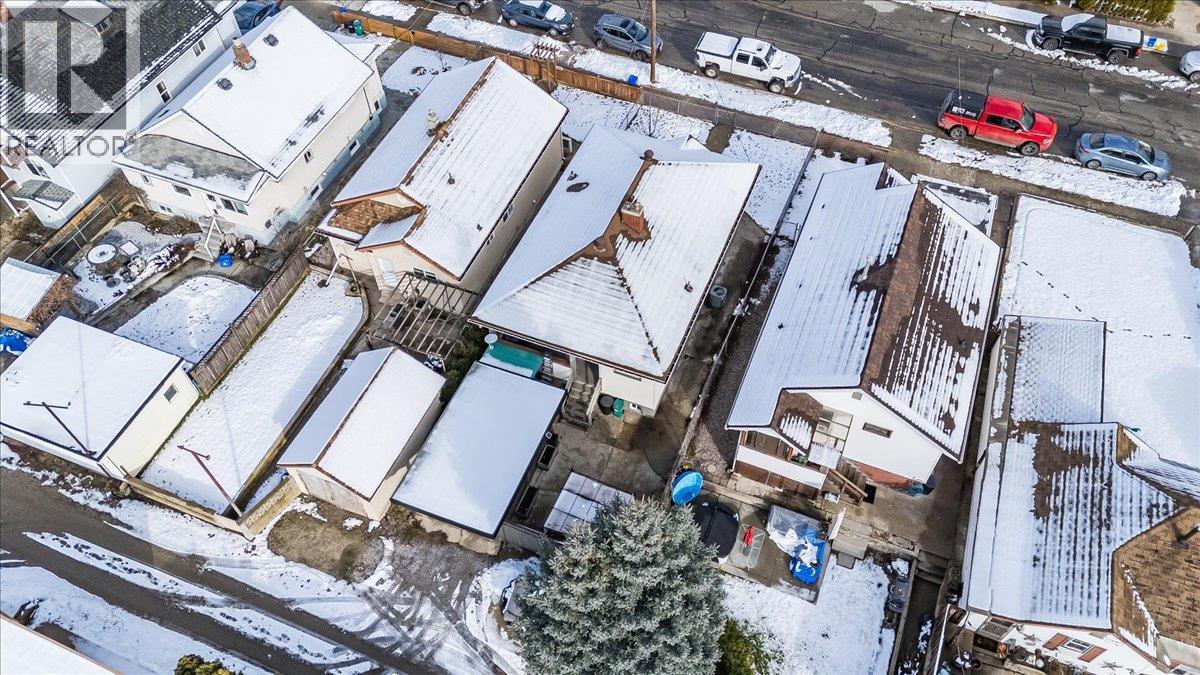 1856 FOURTH Avenue, Trail