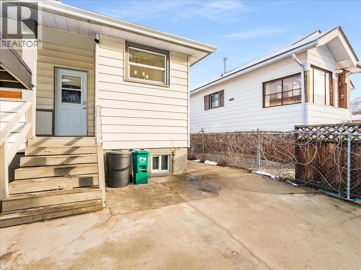 1856 FOURTH Avenue, Trail